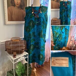 Royal Hawaiian Teal and Green Floral Midi Dress vintage small with island print